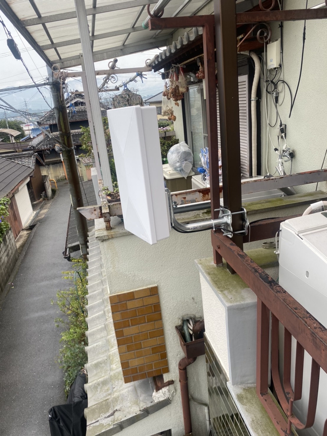 AC0601F5-479B-420C-81EB-DA9D2D731E7C